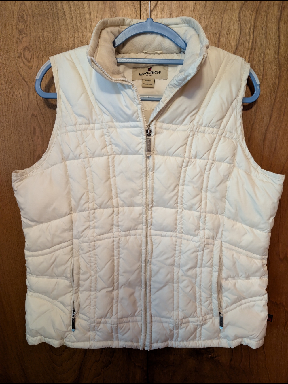 Woolrich Women's Cream Quilted Puffer Vest